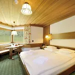 Alpenhotel Tirol Hotel