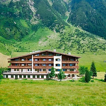 Alpenhotel Tirol גלטור