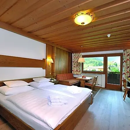Alpenhotel Tirol מלון גלטור