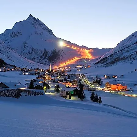 Alpenhotel Tirol 4* גלטור
