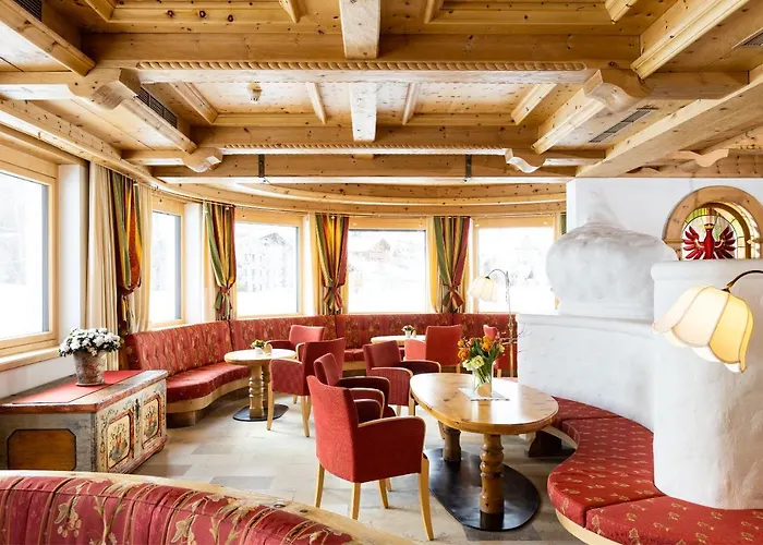 Alpenhotel Tirol Hotel 4*