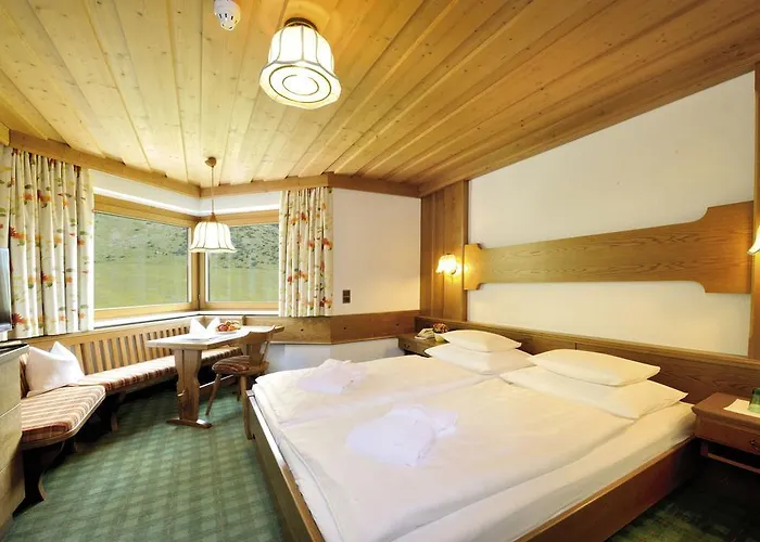 Alpenhotel Tirol Hotel